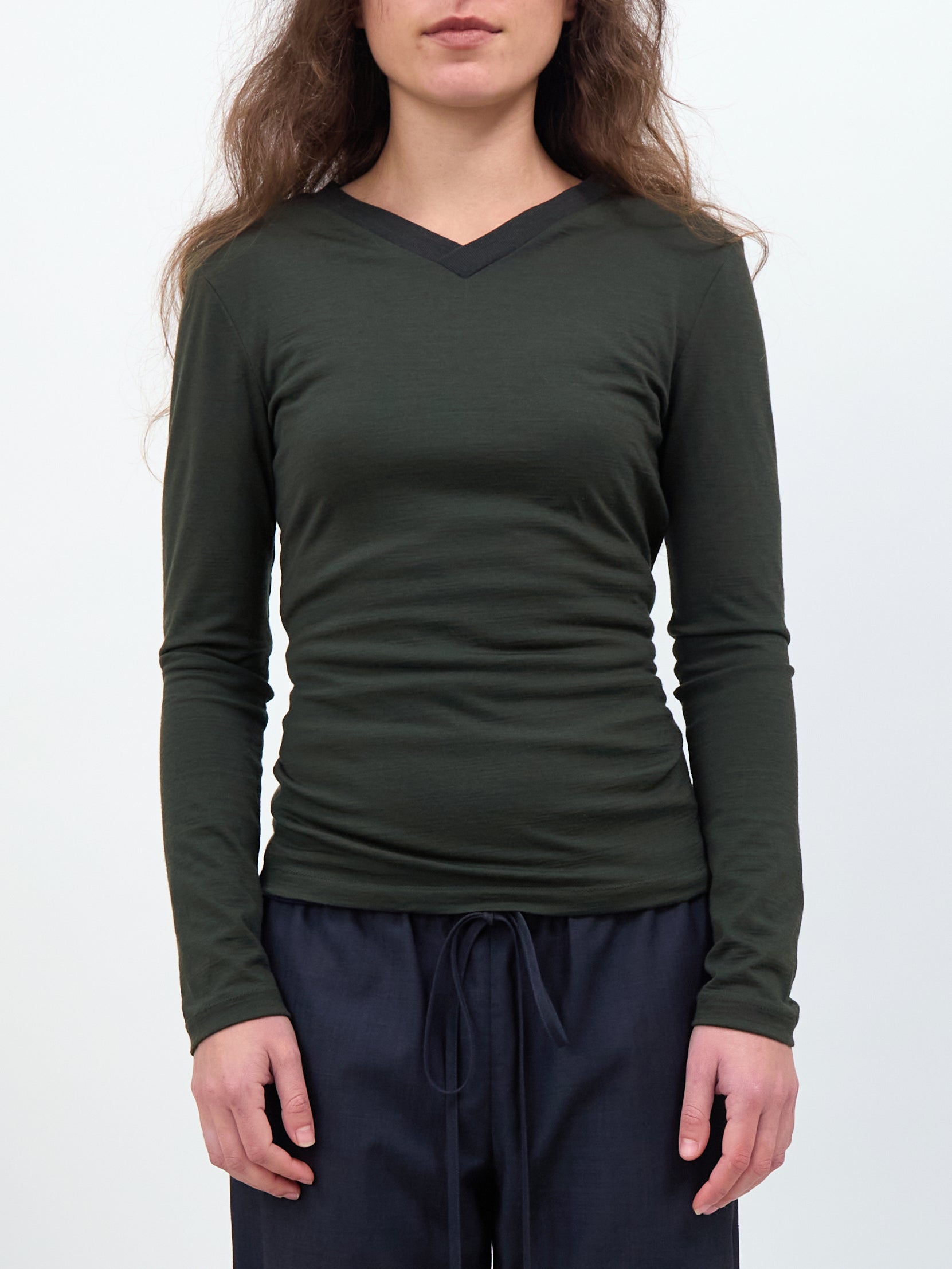 High V-Neck Longsleeve - Khaki